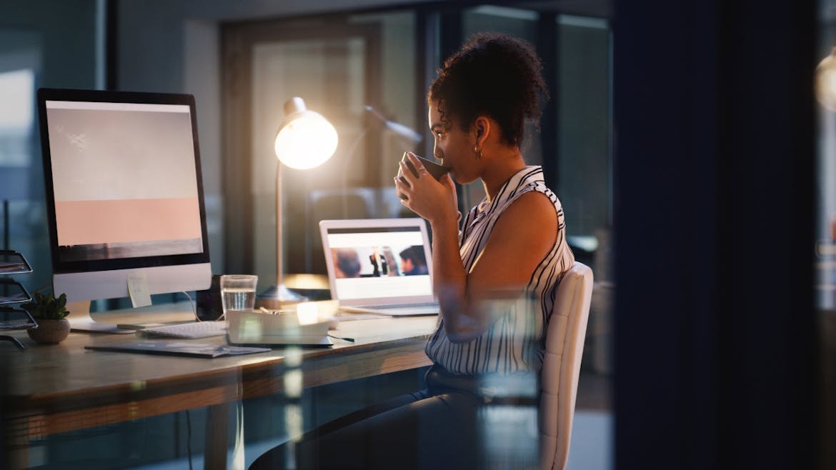 20 Side Hustles You Can Start Today to Earn Extra Money in 2025