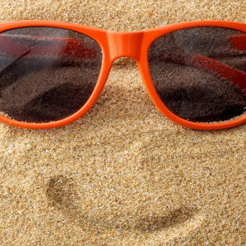 How to Avoid Hidden Holiday Costs in 2025